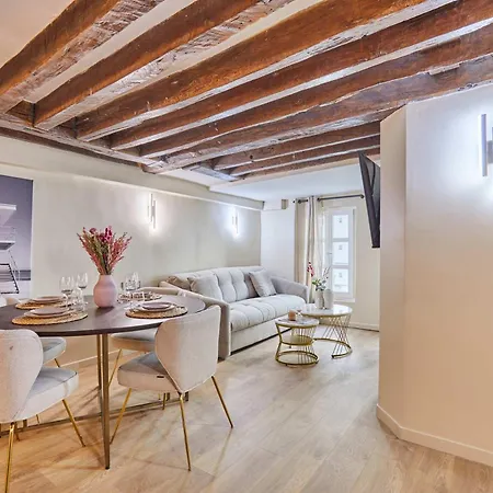 Amazing In Center Of *