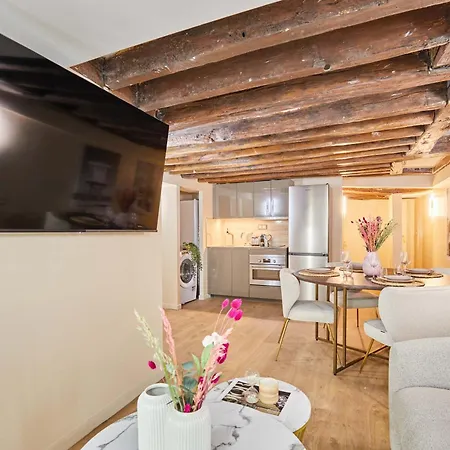 Amazing In Center Of *